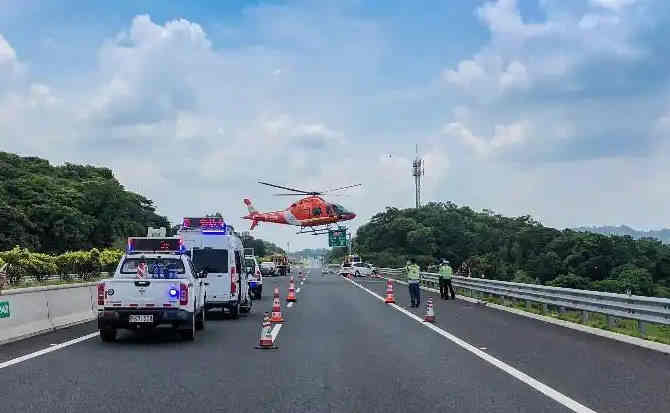 佳木斯高速公路汽车救援案例